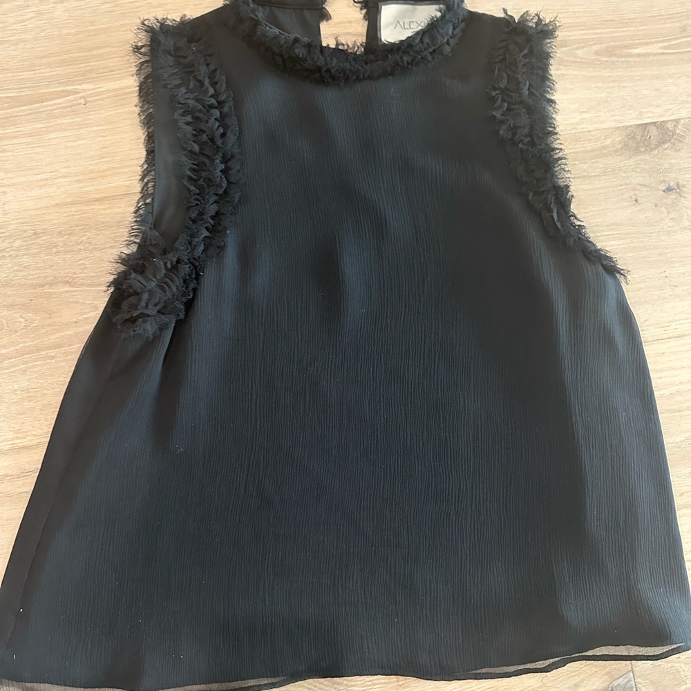 Alexis Women's Black Sleeveless Top Size Medium